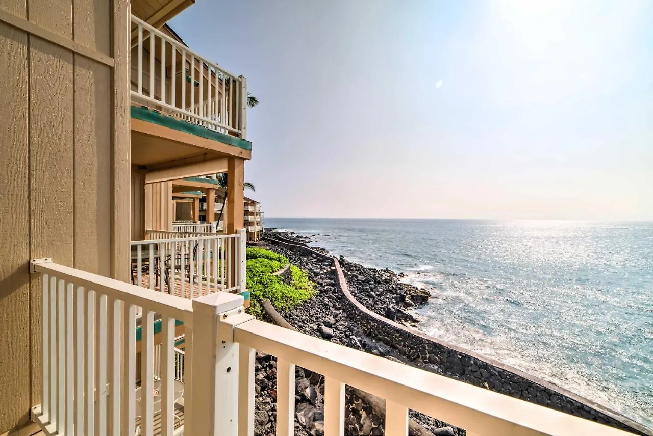 Oceanfront Kailua-Kona Townhome With Pool And Views! United States