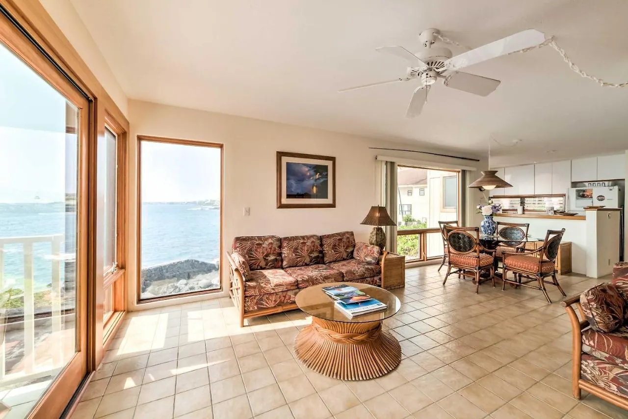 Oceanfront Kailua-Kona Townhome With Pool And Views! United States
